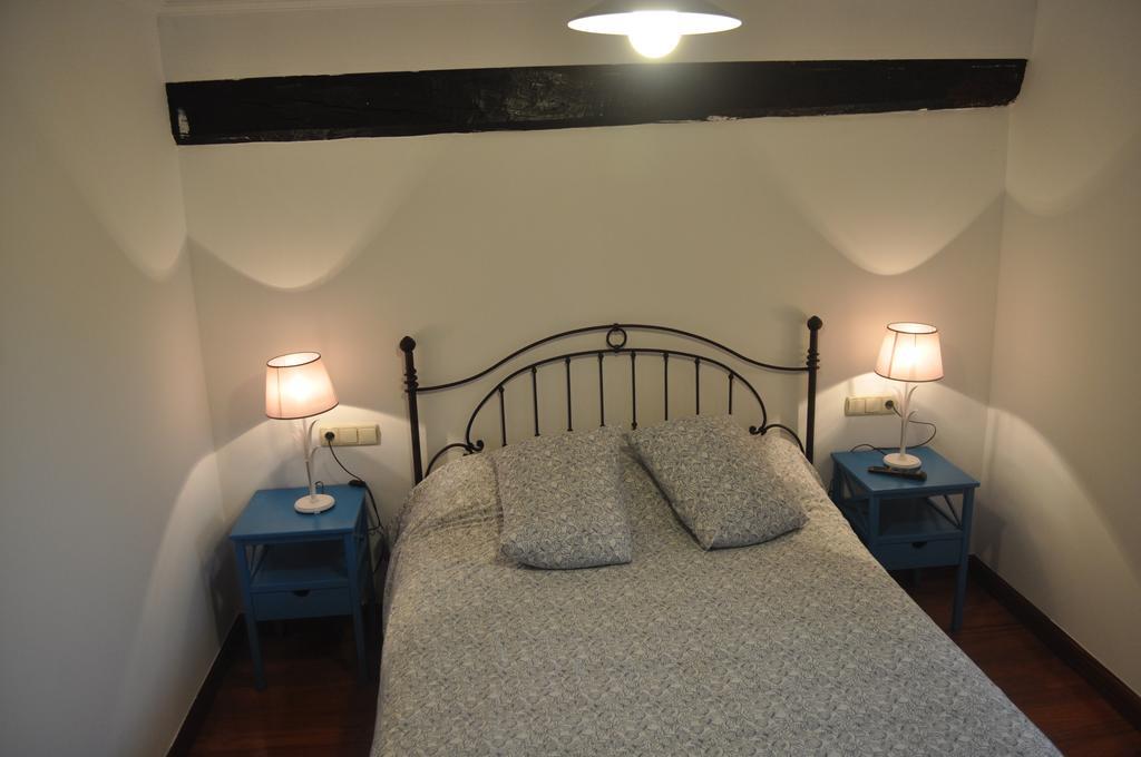 Hostal Auzoa Bera  部屋 写真