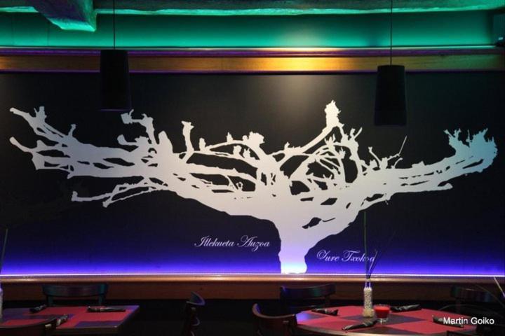 Hostal Auzoa Bera  エクステリア 写真