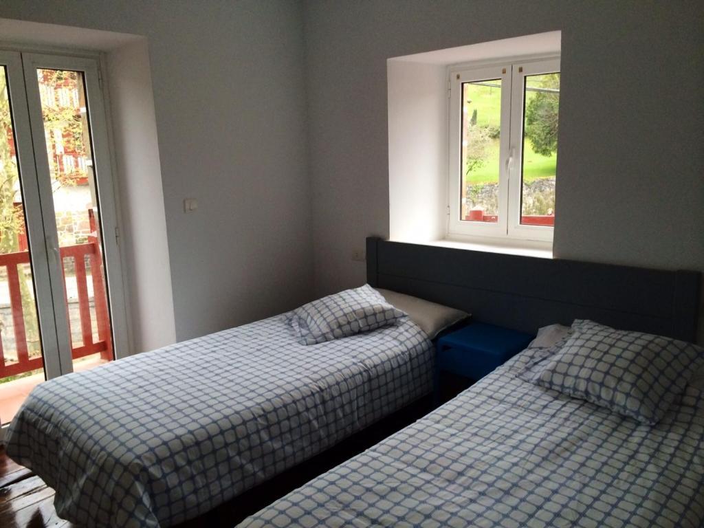 Hostal Auzoa Bera  部屋 写真