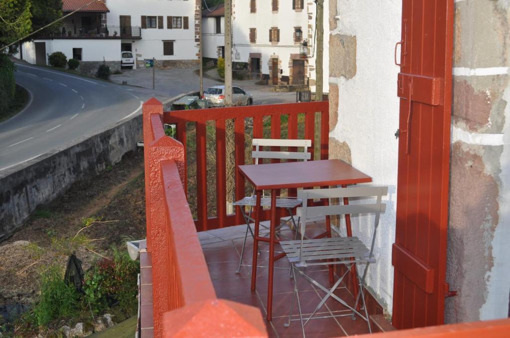 Hostal Auzoa Bera  部屋 写真